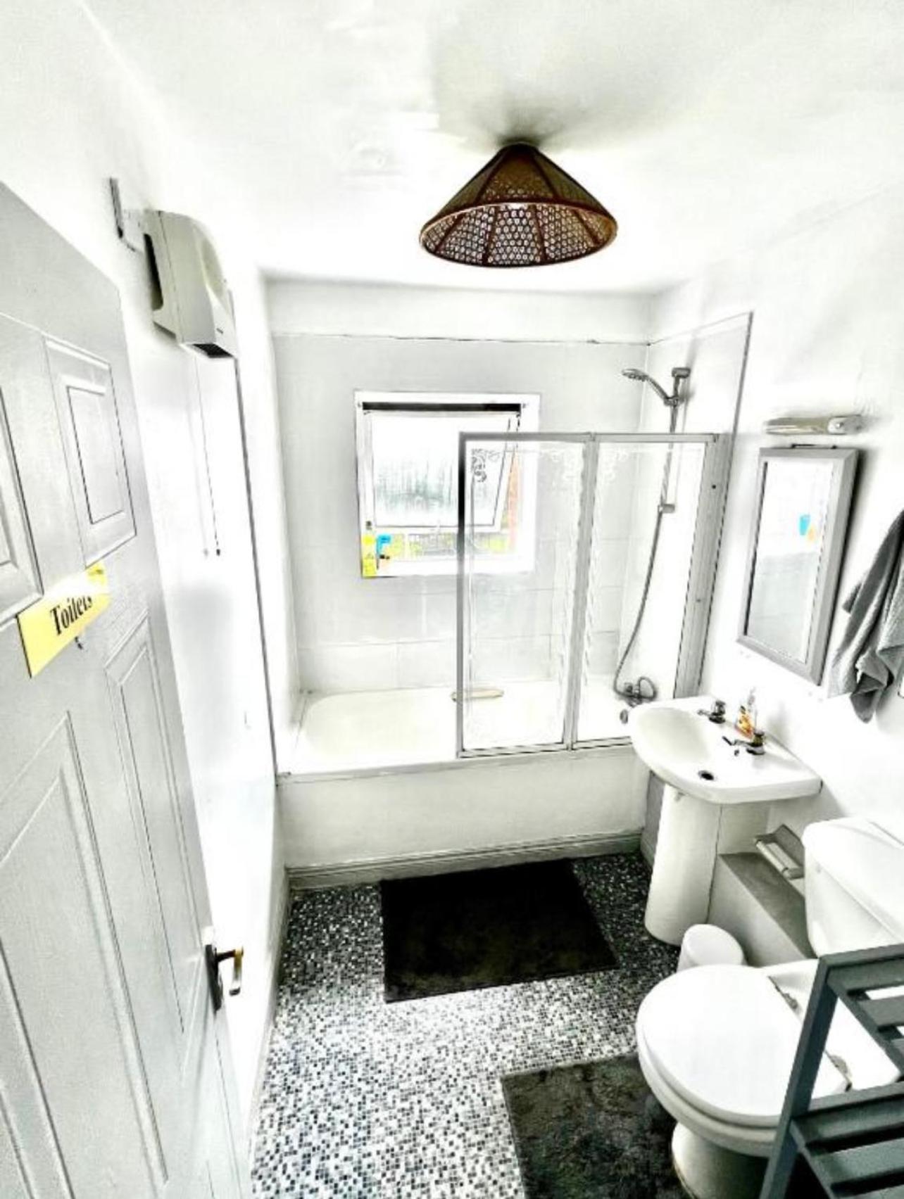 Homestay Customerhouse, 1 Double Room, 1 *