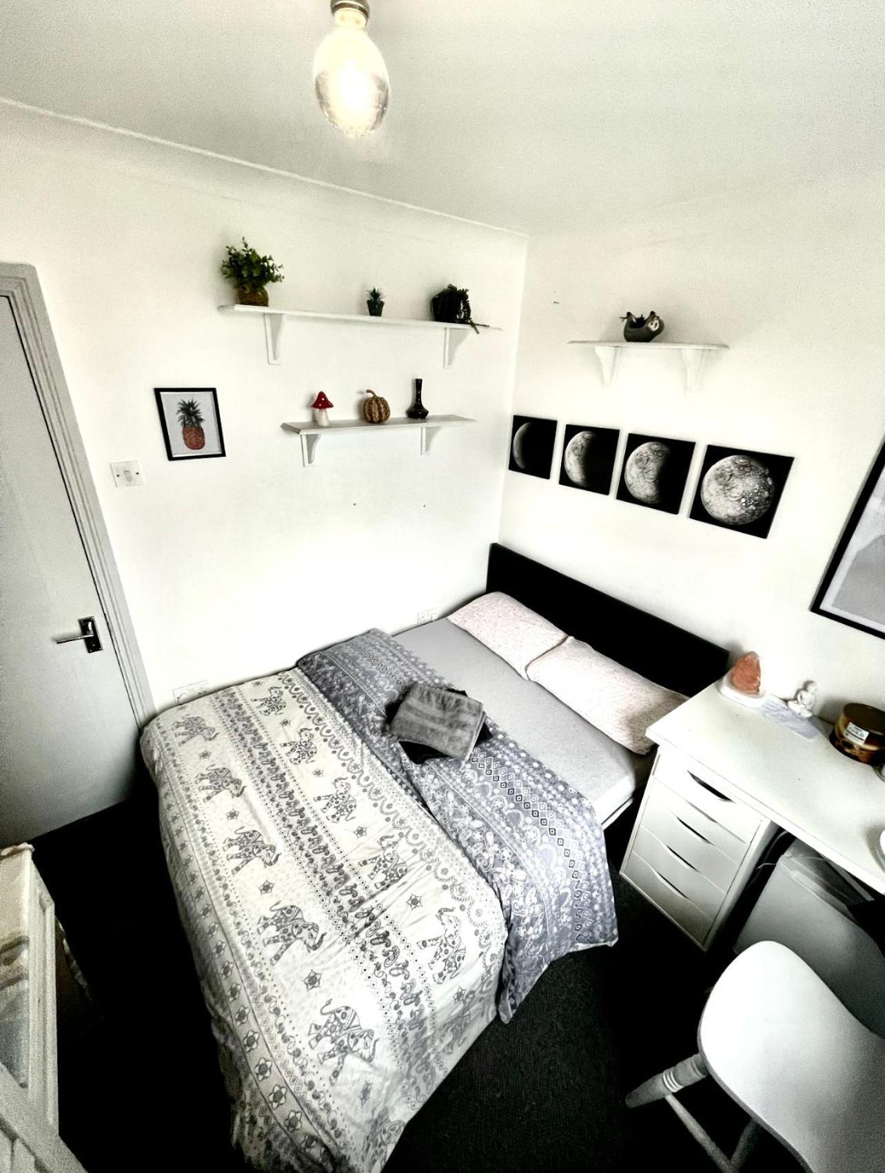 Homestay Customerhouse, 1 Double Room, 1